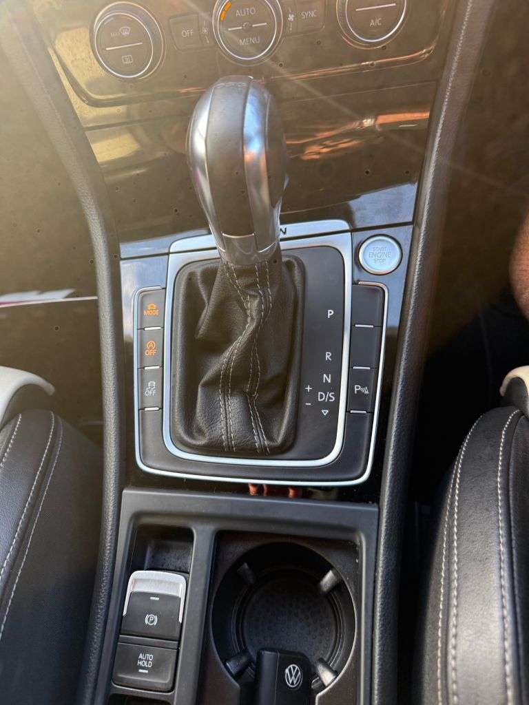 2015 VOLKSWAGEN GOLF 2015 VOLKSWAGEN GOLF