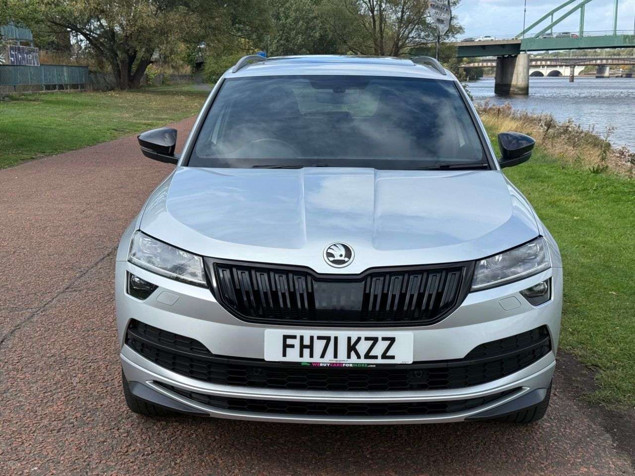 A 2021 SKODA KAROQ 1.5 TSI ACT SportLine SUV 5dr Petrol DSG Euro 6 (s/s) (150 ps) **DSG AUTO** A 2021 SKODA KAROQ 1.5 TSI ACT SportLine SUV 5dr Petrol DSG Euro 6 (s/s) (150 ps) **DSG AUTO**