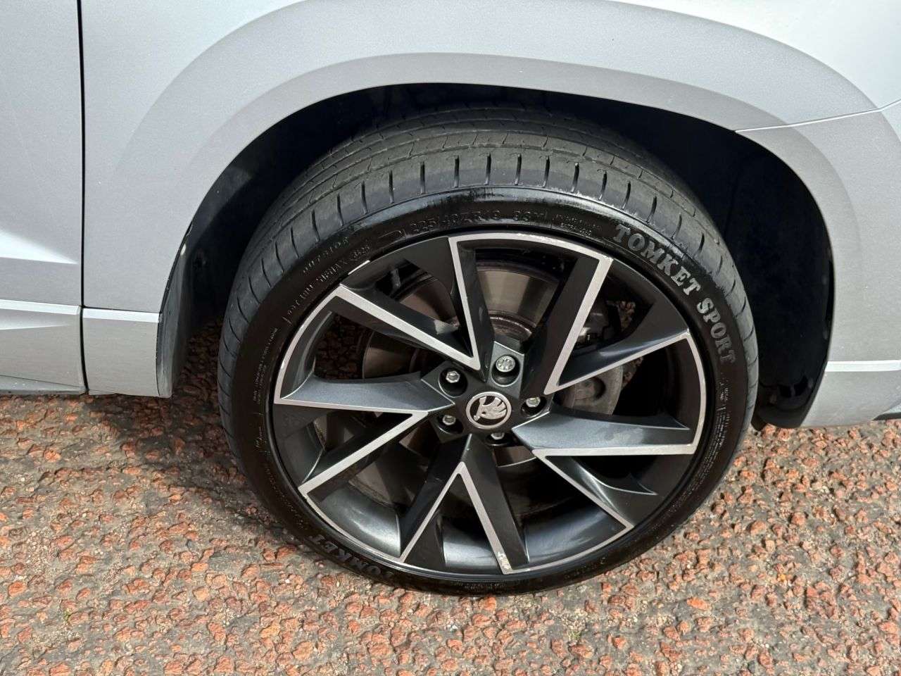 2021 SKODA KAROQ 2021 SKODA KAROQ