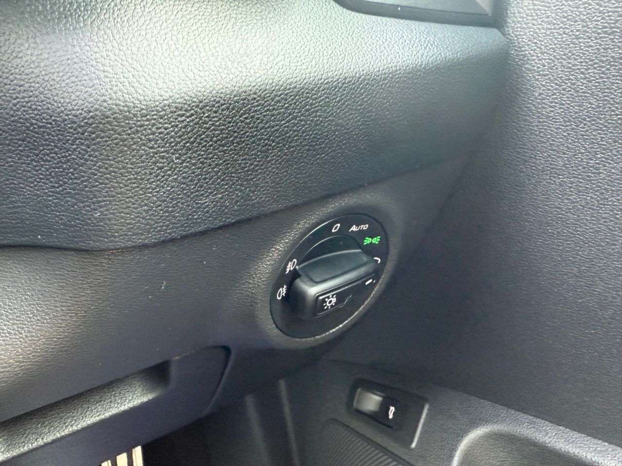 2021 SKODA KAROQ 2021 SKODA KAROQ