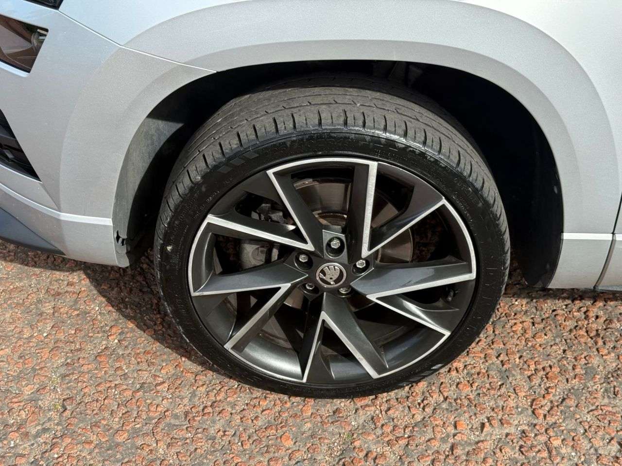 2021 SKODA KAROQ 2021 SKODA KAROQ