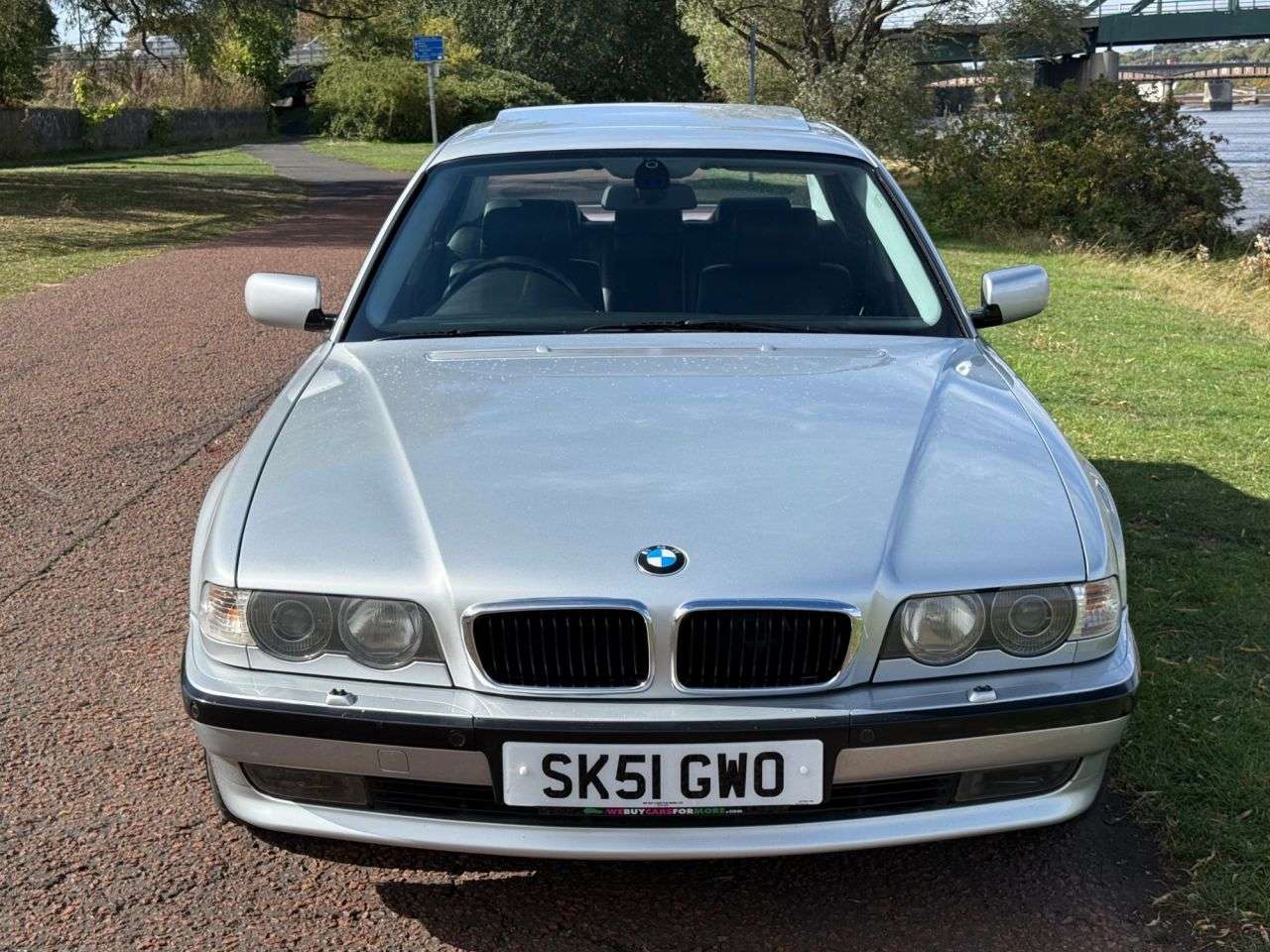 A 2001 BMW 7 SERIES 4.4L 4d AUTO 282 BHP **ELECTRIC HEATED MEMORY SEATS** A 2001 BMW 7 SERIES 4.4L 4d AUTO 282 BHP **ELECTRIC HEATED MEMORY SEATS**