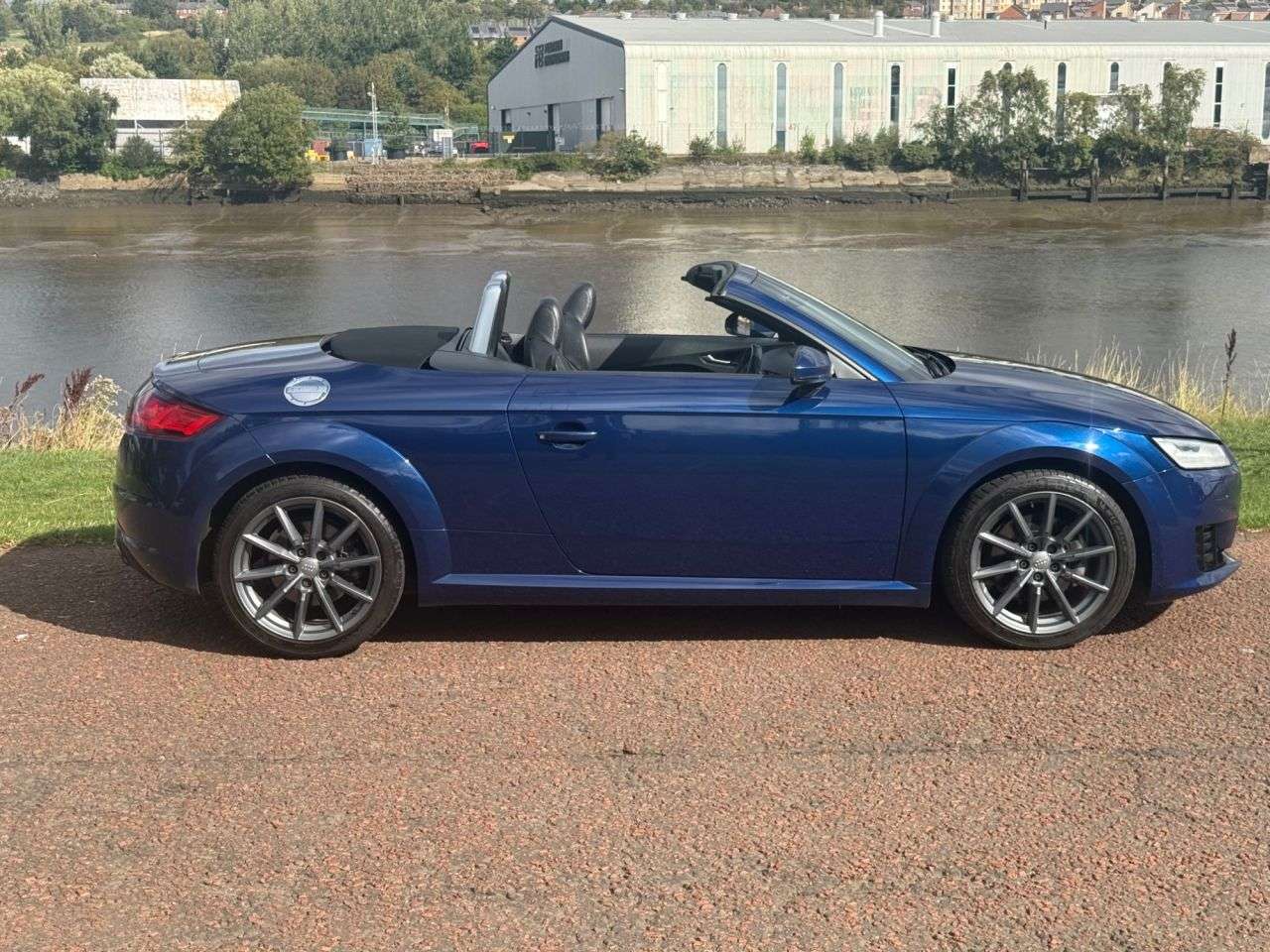 A 2017 AUDI TT TFSI QUATTRO SPORT A 2017 AUDI TT TFSI QUATTRO SPORT