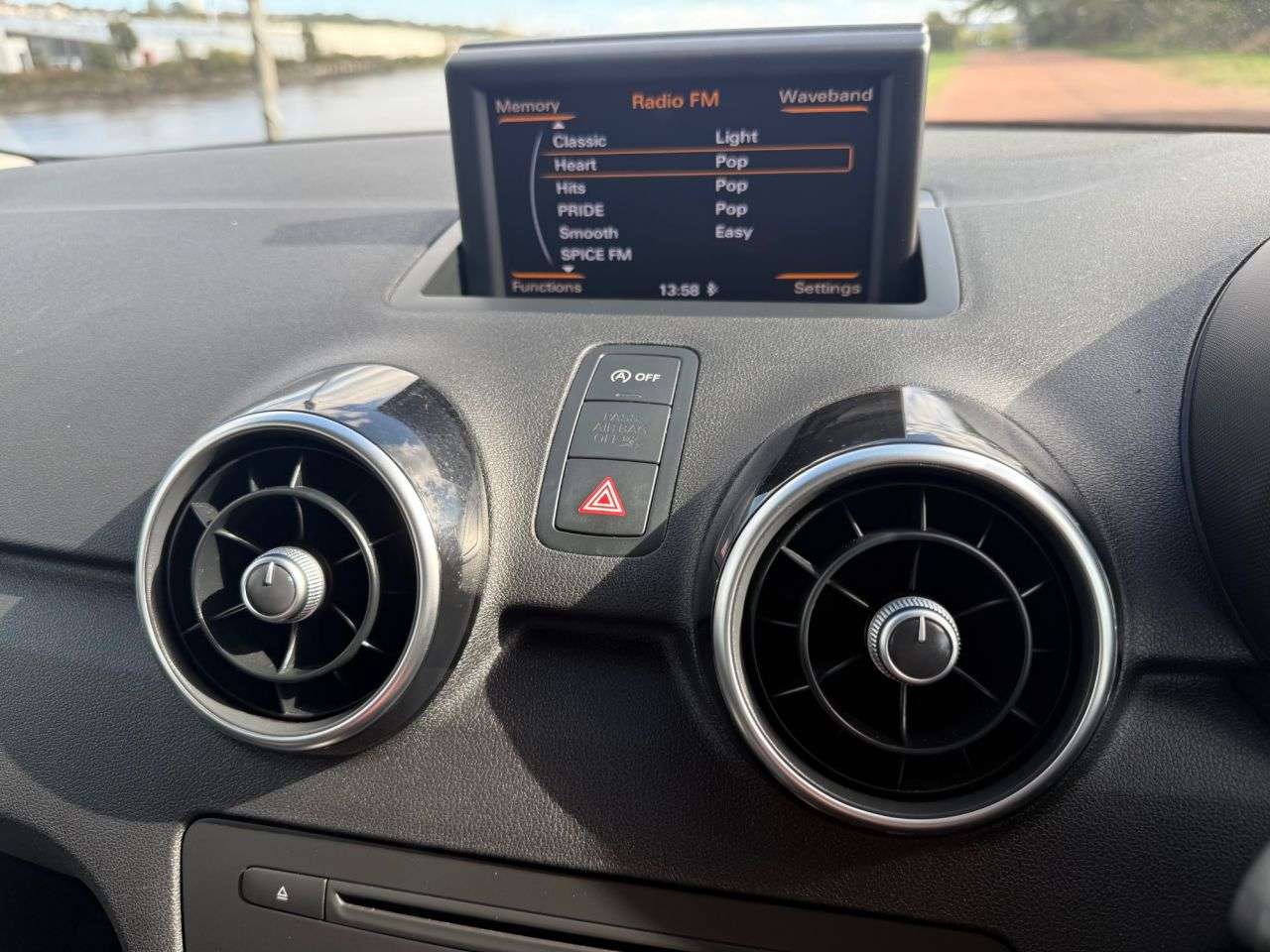 2014 AUDI A1 2014 AUDI A1