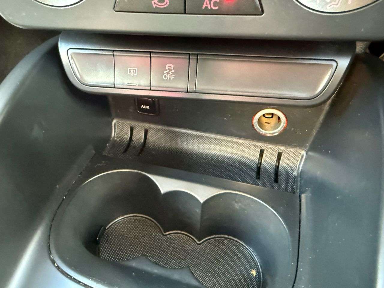 2014 AUDI A1 2014 AUDI A1