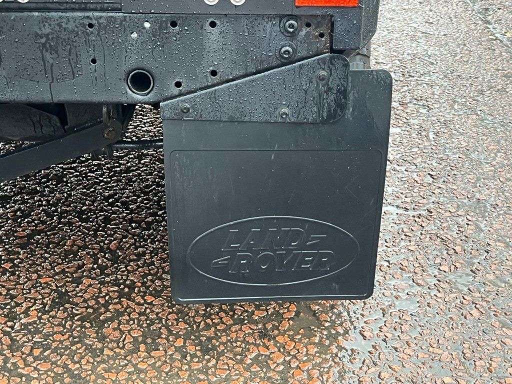 2010 LAND ROVER DEFENDER 2010 LAND ROVER DEFENDER