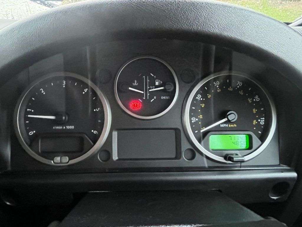 2010 LAND ROVER DEFENDER 2010 LAND ROVER DEFENDER