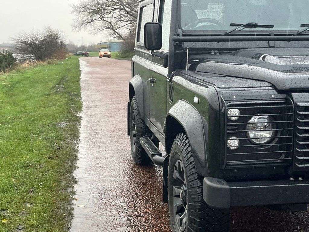 2010 LAND ROVER DEFENDER 2010 LAND ROVER DEFENDER