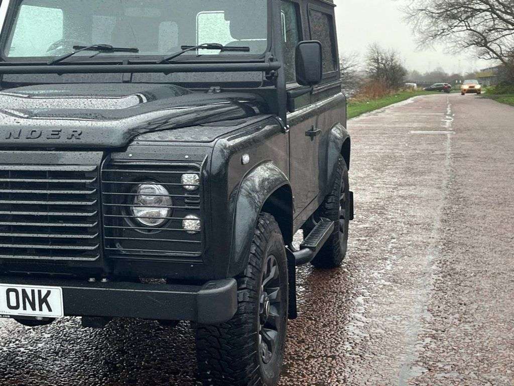 2010 LAND ROVER DEFENDER 2010 LAND ROVER DEFENDER