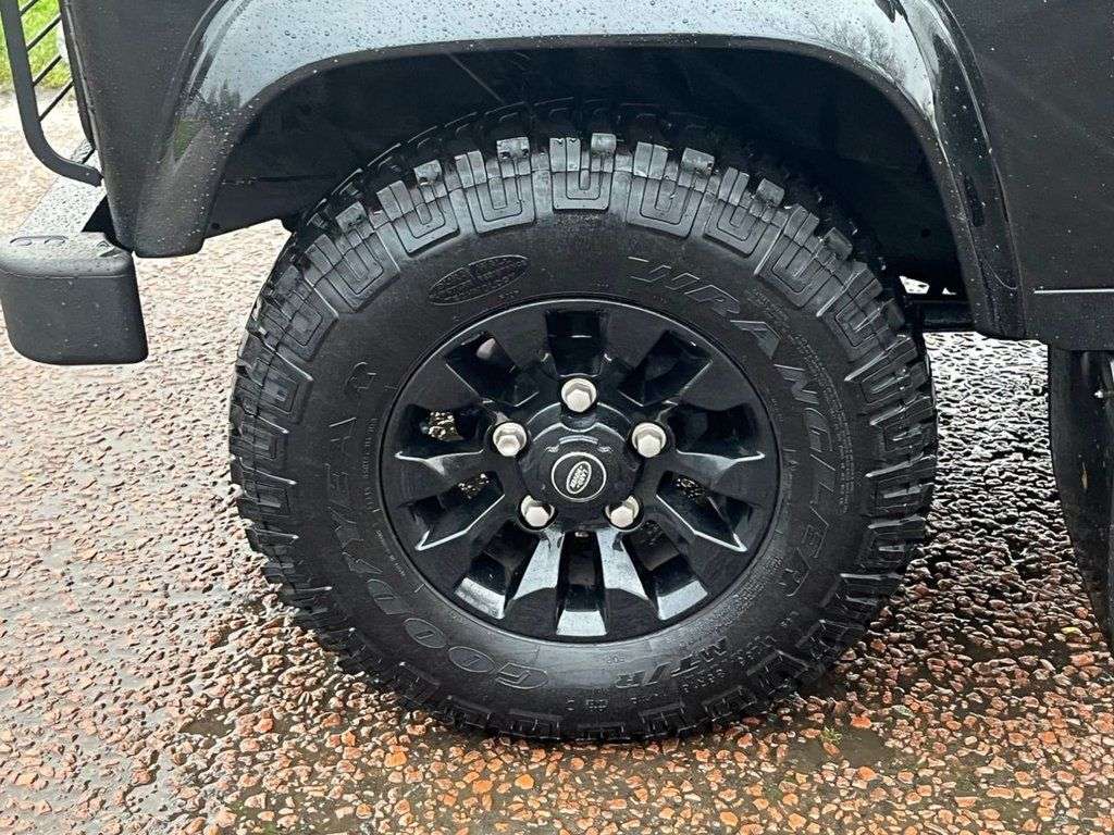 2010 LAND ROVER DEFENDER 2010 LAND ROVER DEFENDER