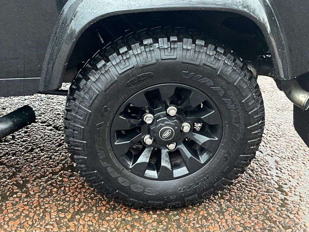 2010 LAND ROVER DEFENDER 2010 LAND ROVER DEFENDER