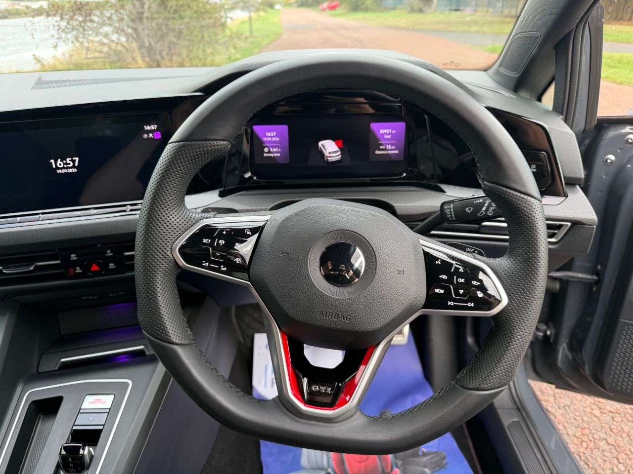 2021 VOLKSWAGEN GOLF 2021 VOLKSWAGEN GOLF