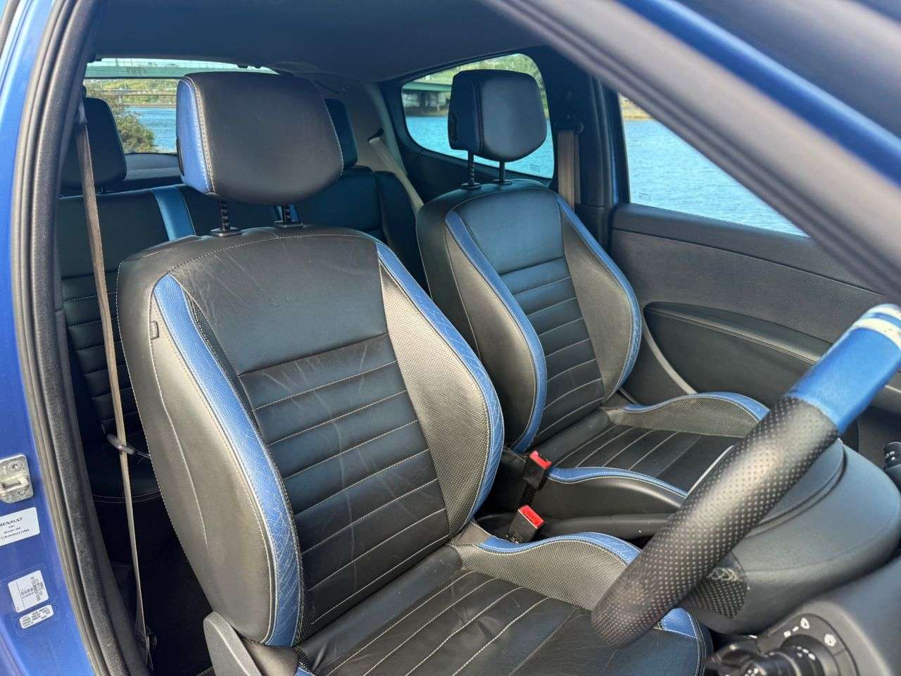 2010 RENAULT CLIO 2010 RENAULT CLIO