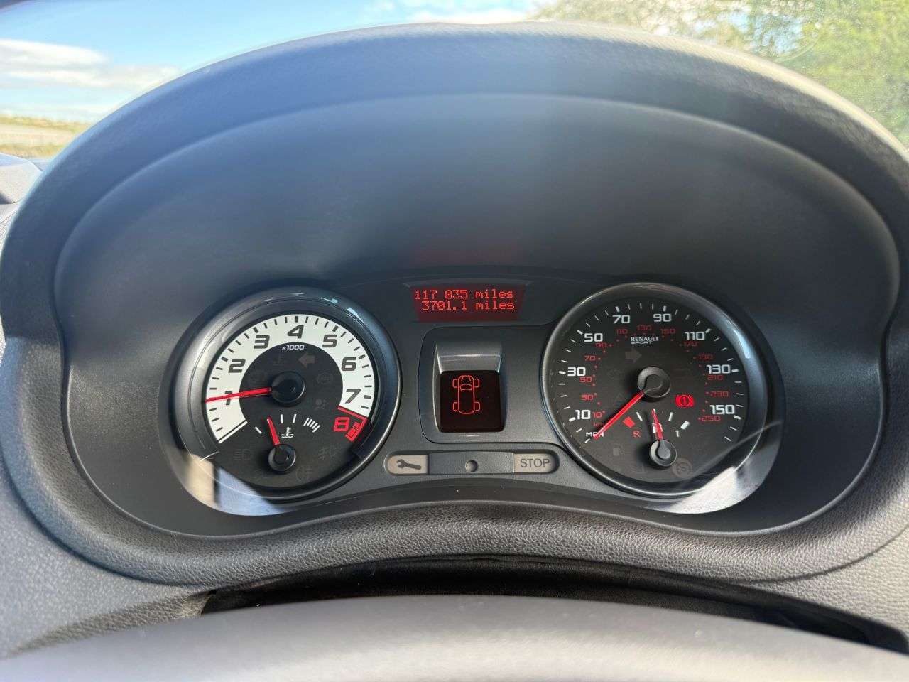 2010 RENAULT CLIO 2010 RENAULT CLIO