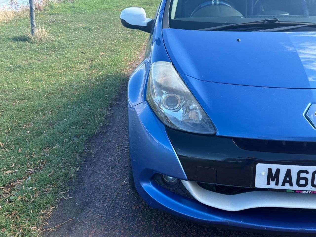 2010 RENAULT CLIO 2010 RENAULT CLIO