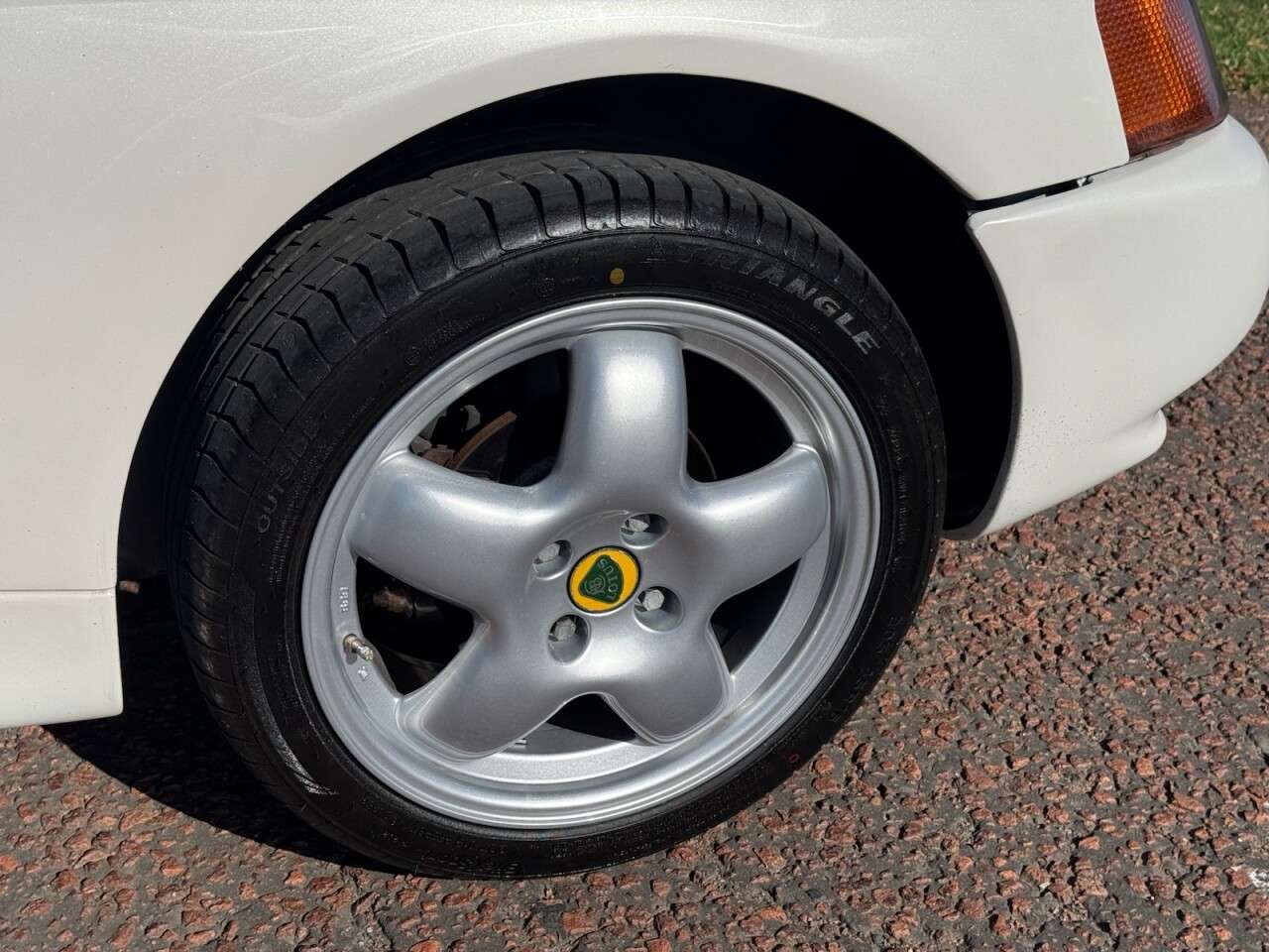 1995 LOTUS ELAN 1995 LOTUS ELAN
