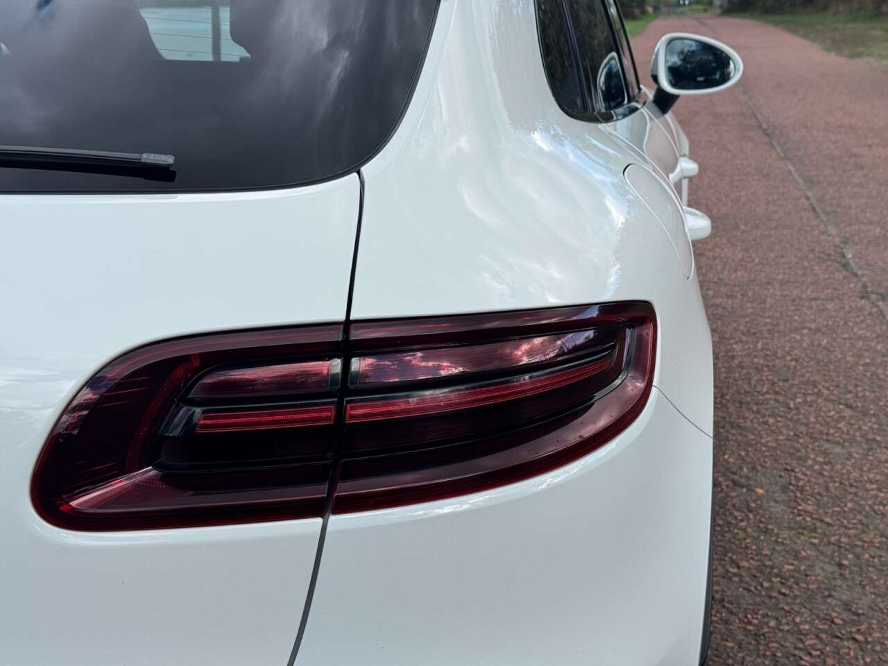 2016 PORSCHE MACAN 2016 PORSCHE MACAN