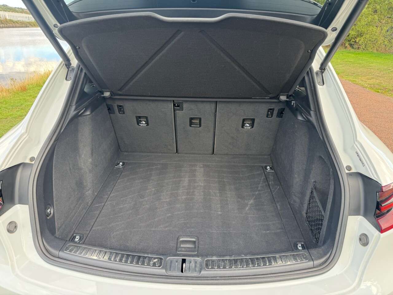 2016 PORSCHE MACAN 2016 PORSCHE MACAN