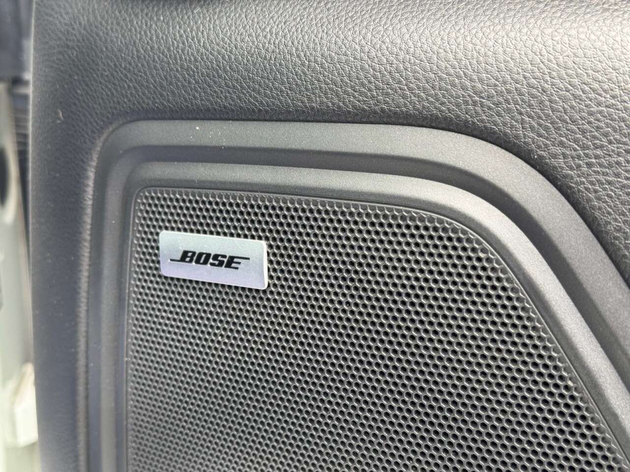 2016 PORSCHE MACAN 2016 PORSCHE MACAN