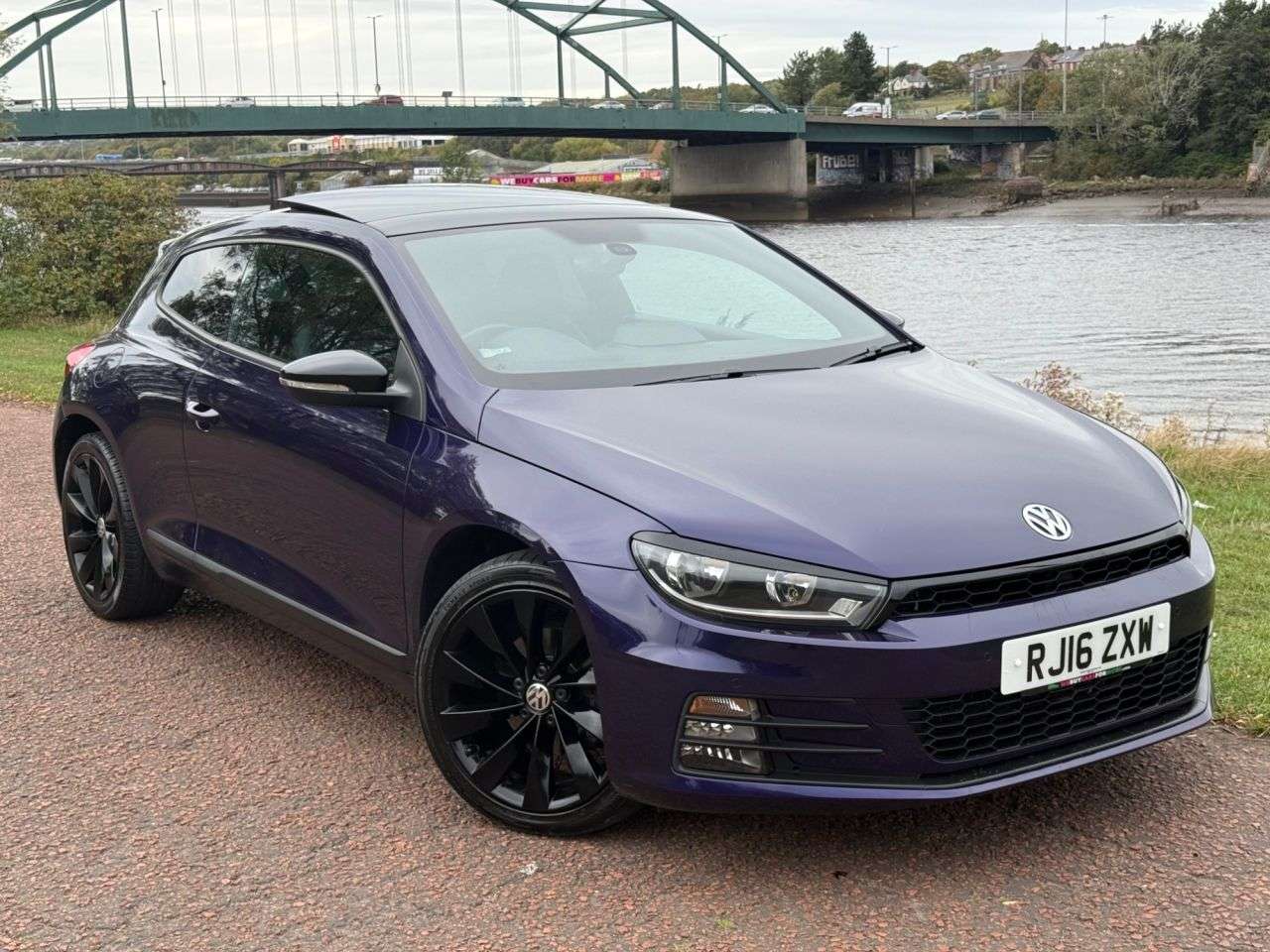 A 2016 VOLKSWAGEN SCIROCCO 2.0 TDI BlueMotion Tech GT Hatchback 3dr Diesel Manual Euro 6 (s/s) (150 ps A 2016 VOLKSWAGEN SCIROCCO 2.0 TDI BlueMotion Tech GT Hatchback 3dr Diesel Manual Euro 6 (s/s) (150 ps