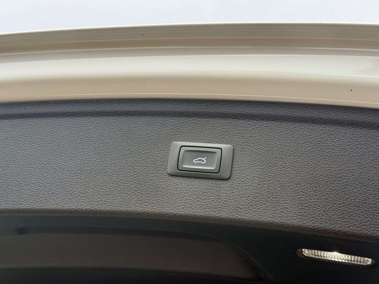 2019 AUDI Q5 2019 AUDI Q5
