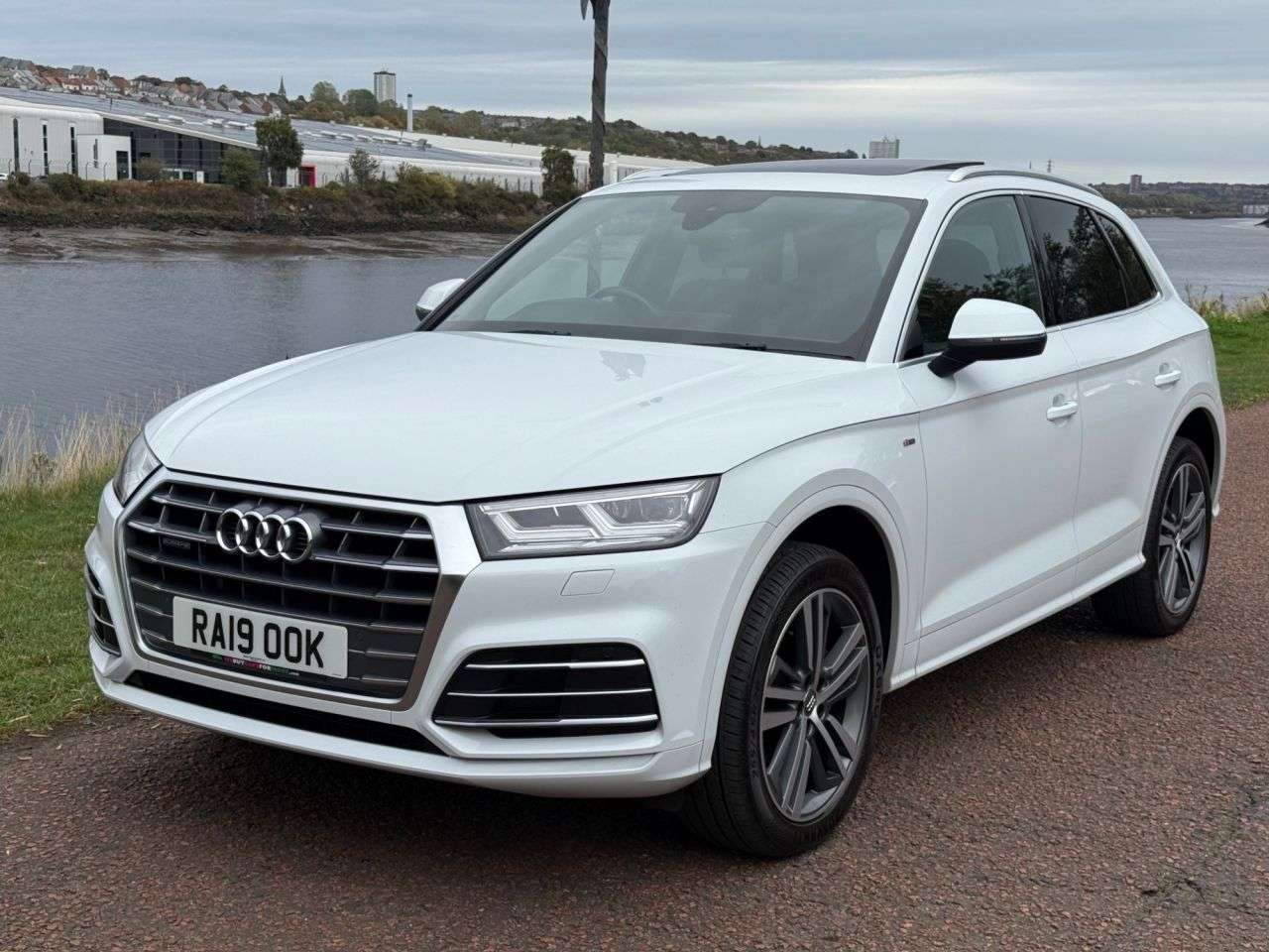 2019 AUDI Q5 2019 AUDI Q5