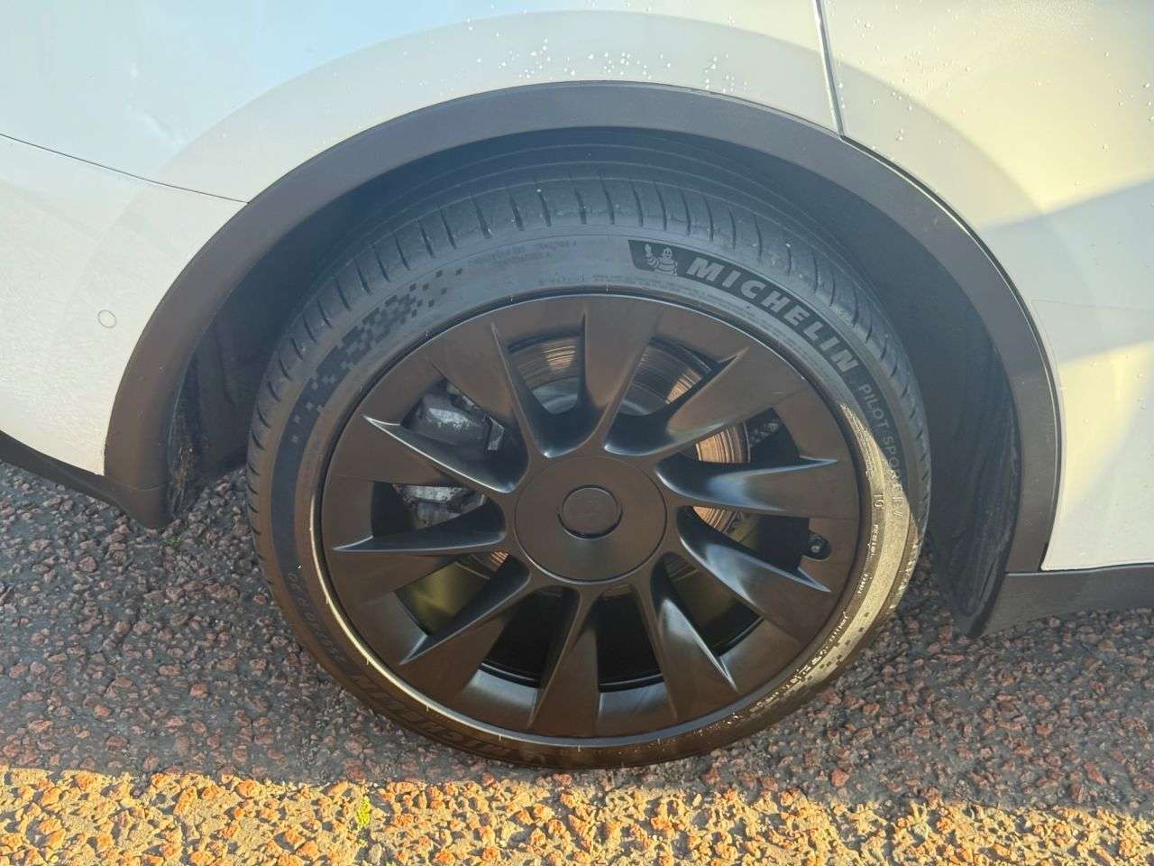 2022 TESLA MODEL Y 2022 TESLA MODEL Y