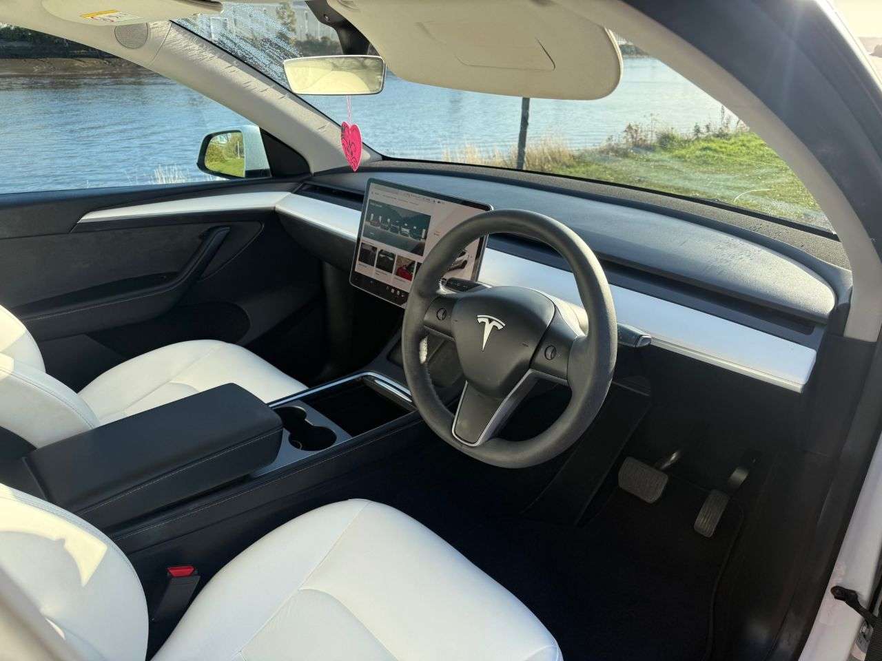 2022 TESLA MODEL Y 2022 TESLA MODEL Y