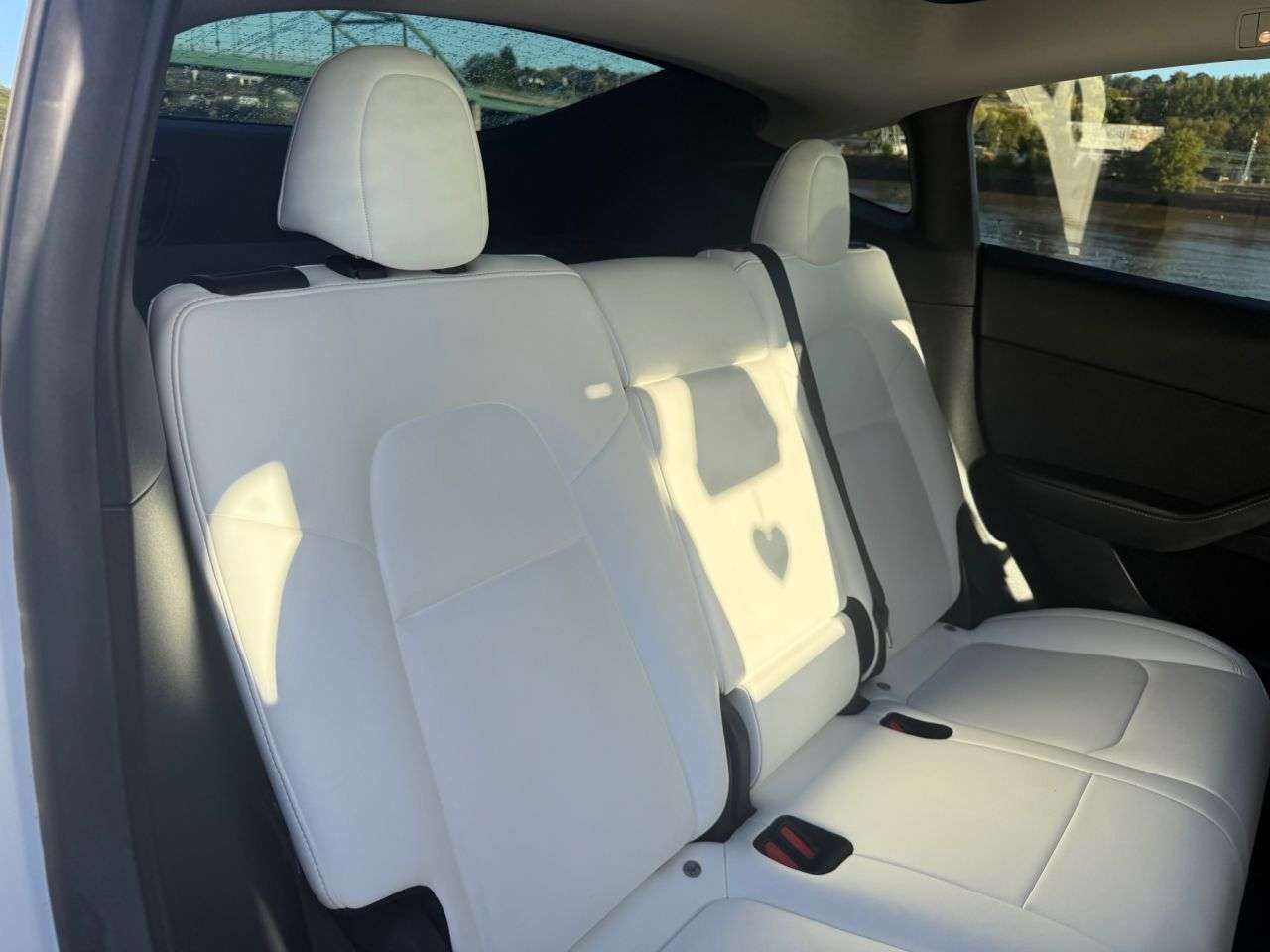 2022 TESLA MODEL Y 2022 TESLA MODEL Y