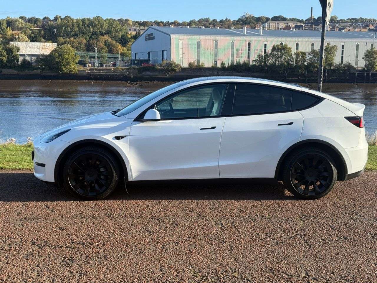 2022 TESLA MODEL Y 2022 TESLA MODEL Y