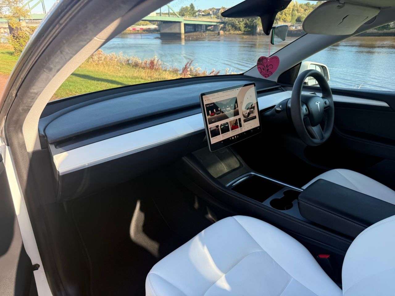 2022 TESLA MODEL Y 2022 TESLA MODEL Y