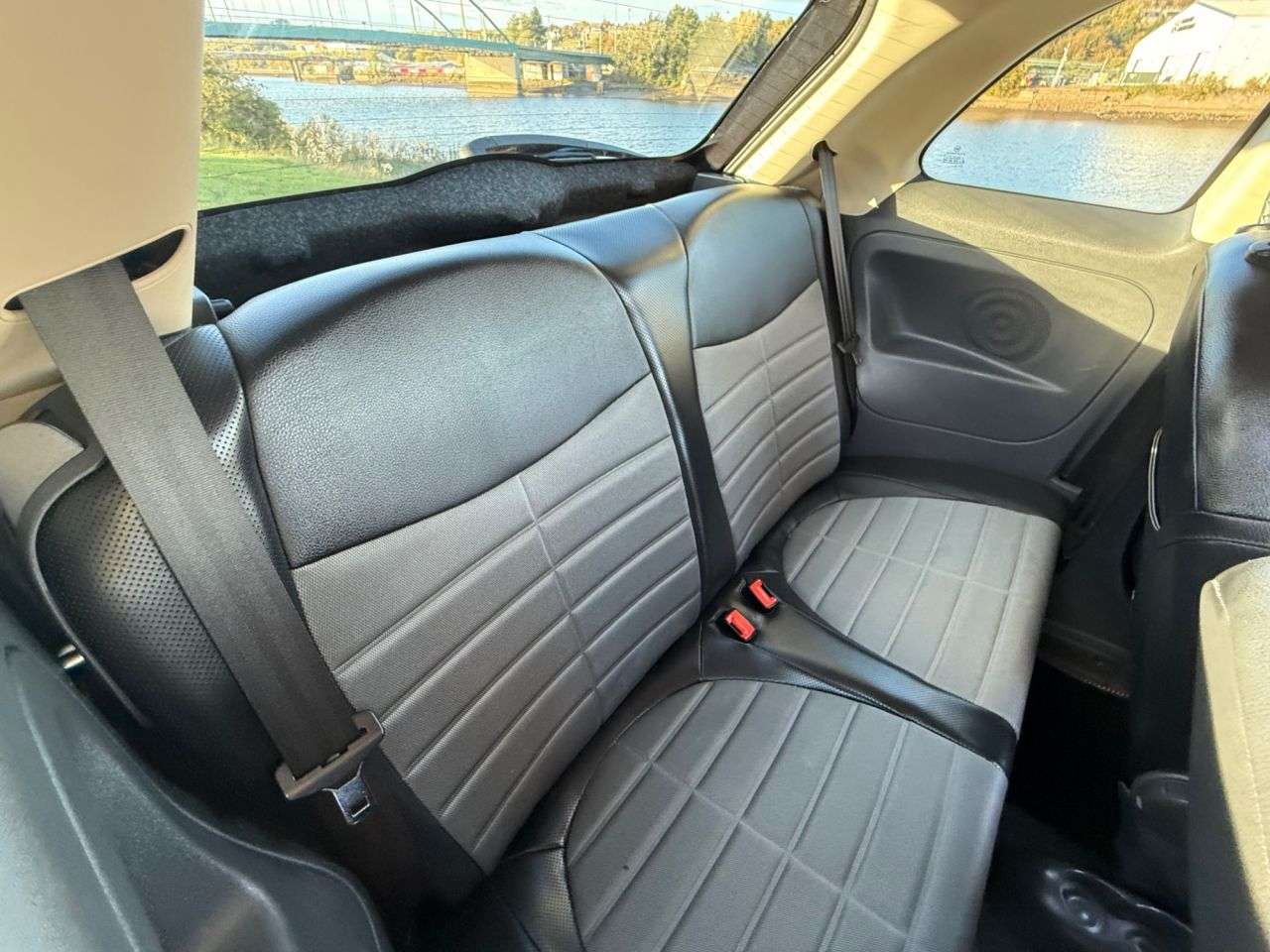2010 FIAT 500 2010 FIAT 500