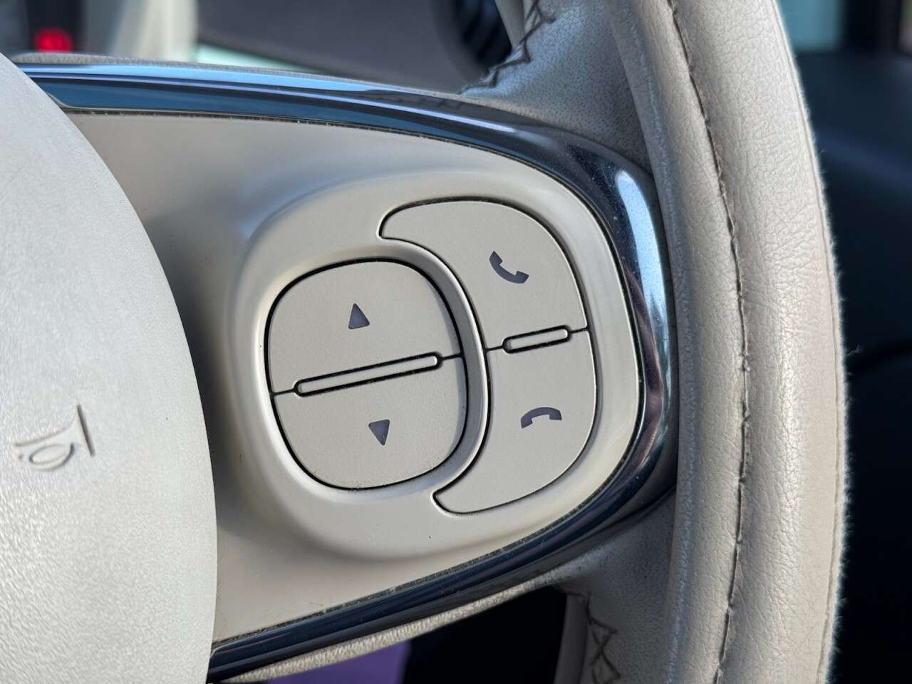 2017 FIAT 500 2017 FIAT 500