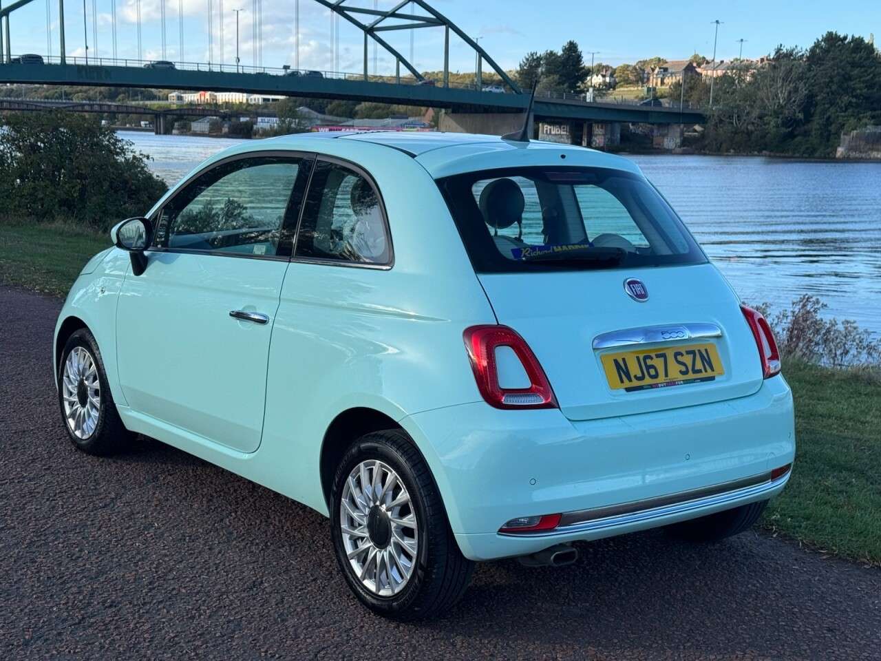 2017 FIAT 500 2017 FIAT 500