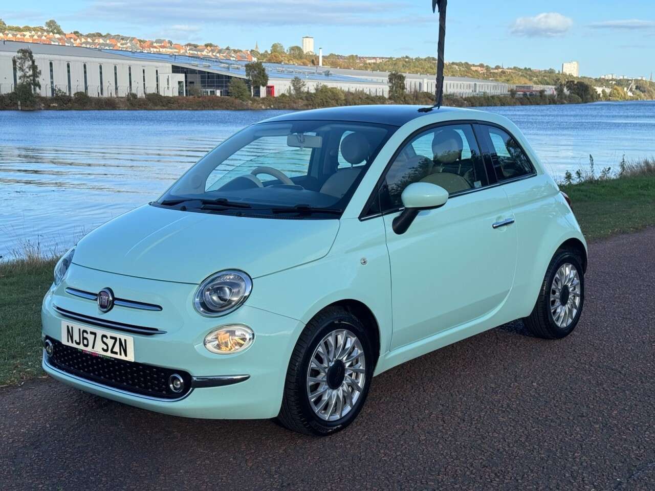 2017 FIAT 500 2017 FIAT 500