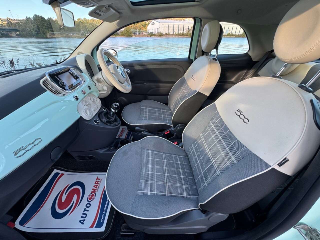 2017 FIAT 500 2017 FIAT 500