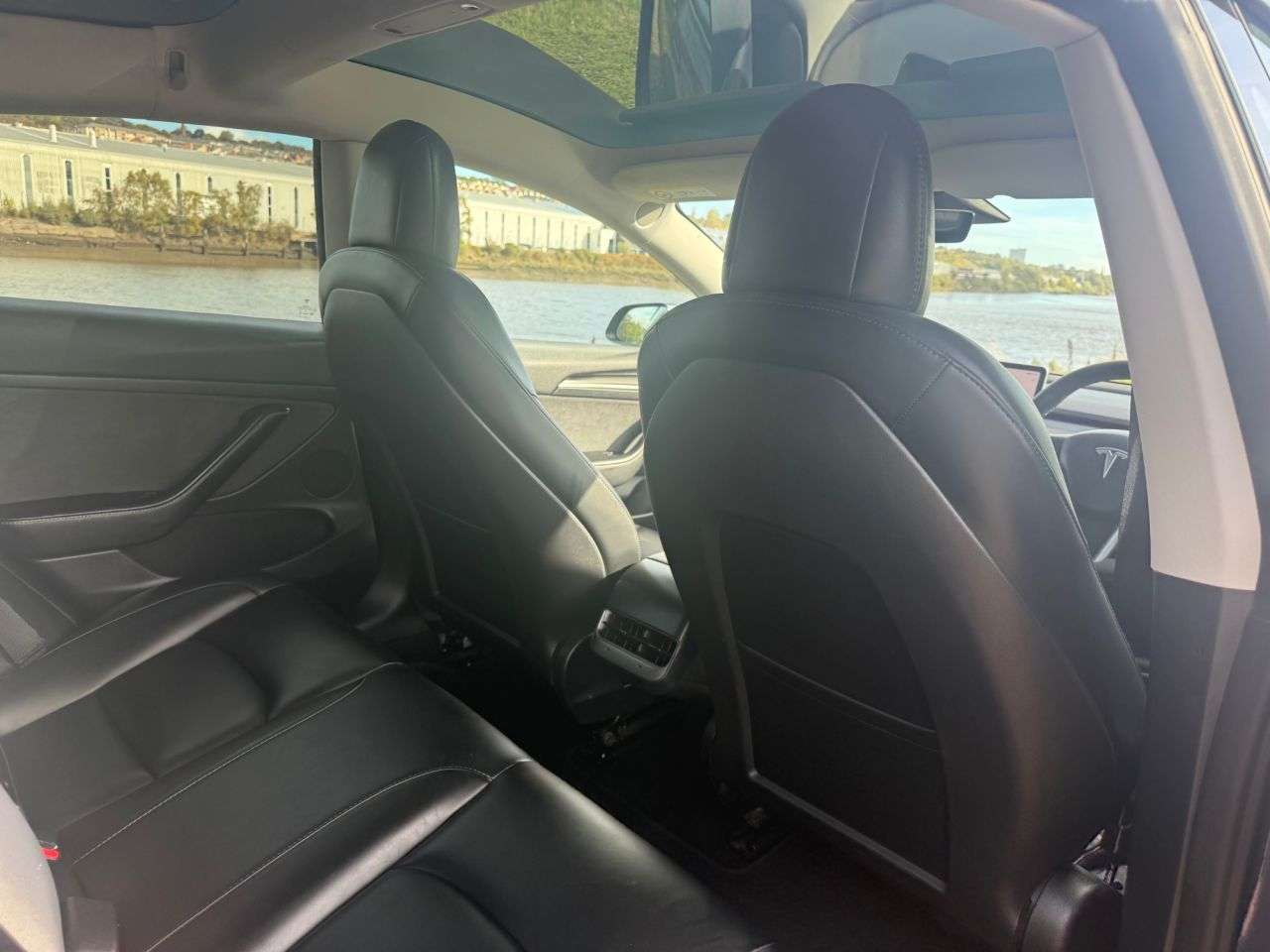 2022 TESLA MODEL 3 2022 TESLA MODEL 3