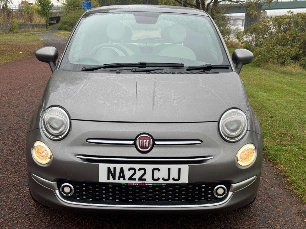 A 2022 FIAT 500 1.0 MHEV Dolcevita Hatchback 3dr Petrol Manual Euro 6 (s/s) (70 bhp) LOVELY A 2022 FIAT 500 1.0 MHEV Dolcevita Hatchback 3dr Petrol Manual Euro 6 (s/s) (70 bhp) LOVELY