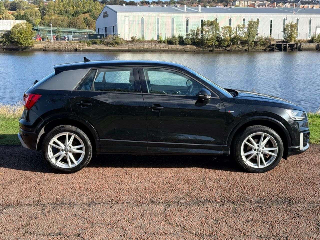 A 2020 AUDI Q2 1.0 TFSI 30 S line SUV 5dr Petrol Manual Euro 6 (s/s) (116 ps) STUNNING CHR A 2020 AUDI Q2 1.0 TFSI 30 S line SUV 5dr Petrol Manual Euro 6 (s/s) (116 ps) STUNNING CHR
