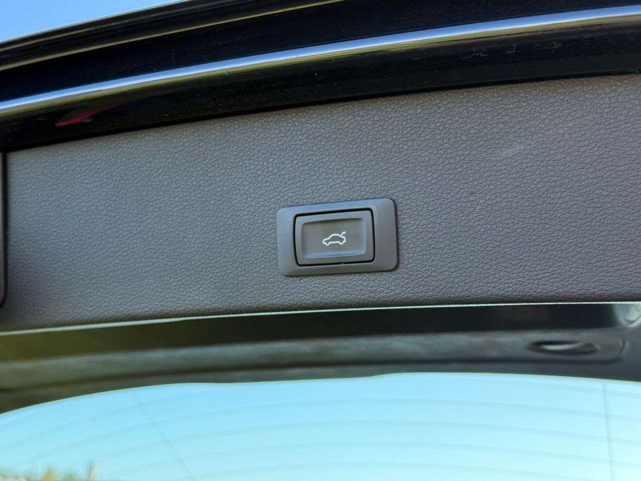 2020 AUDI Q2 2020 AUDI Q2