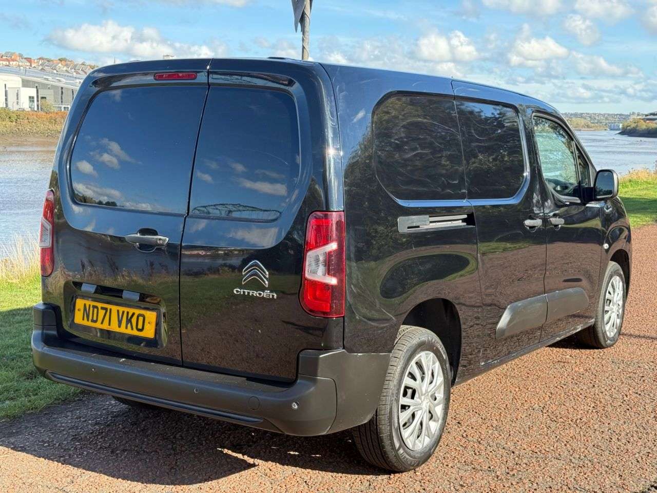 A 2021 CITROEN BERLINGO 1.5 BlueHDi 950 Enterprise XL Pro Panel Van 6dr Diesel Manual LWB Euro 6 (s A 2021 CITROEN BERLINGO 1.5 BlueHDi 950 Enterprise XL Pro Panel Van 6dr Diesel Manual LWB Euro 6 (s