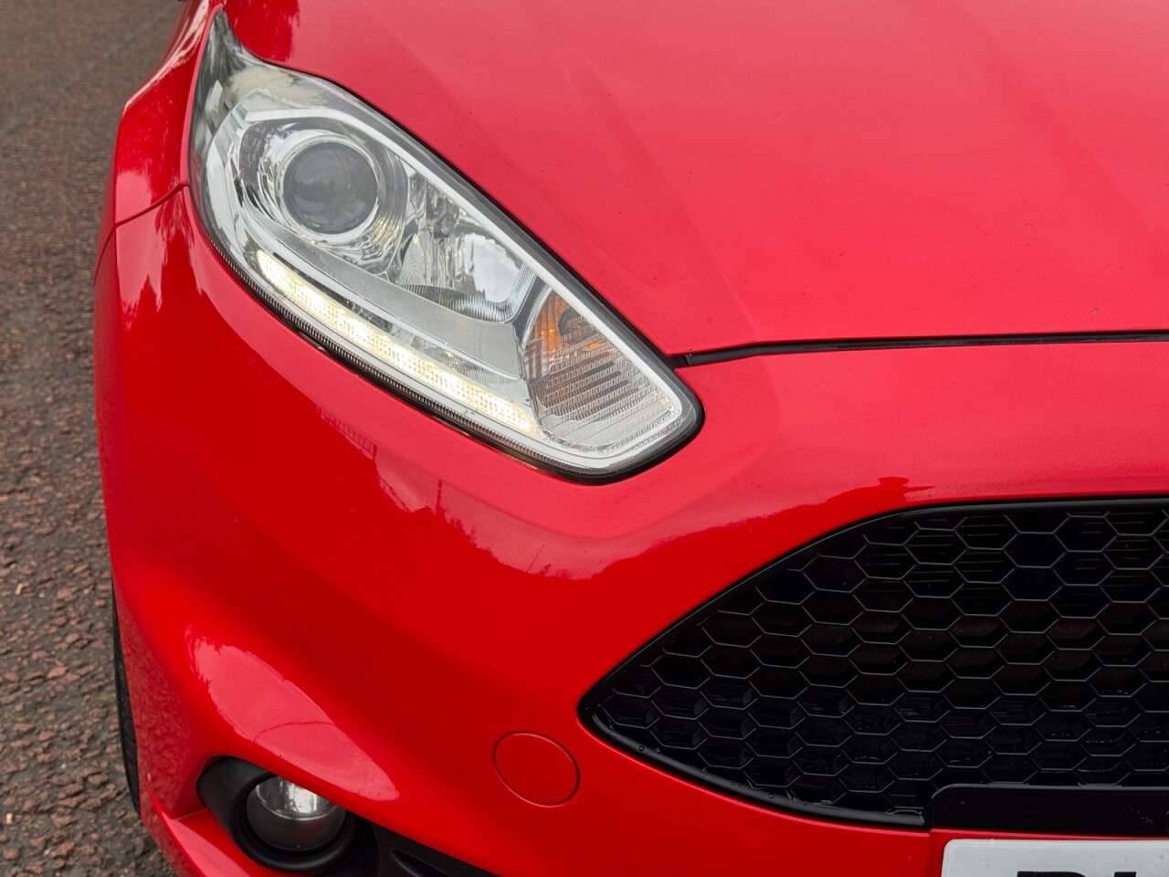 A 2014 FORD FIESTA 1.6T EcoBoost ST-2 Hatchback 3dr Petrol Manual Euro 5 (182 ps) ***KEYLESS S A 2014 FORD FIESTA 1.6T EcoBoost ST-2 Hatchback 3dr Petrol Manual Euro 5 (182 ps) ***KEYLESS S