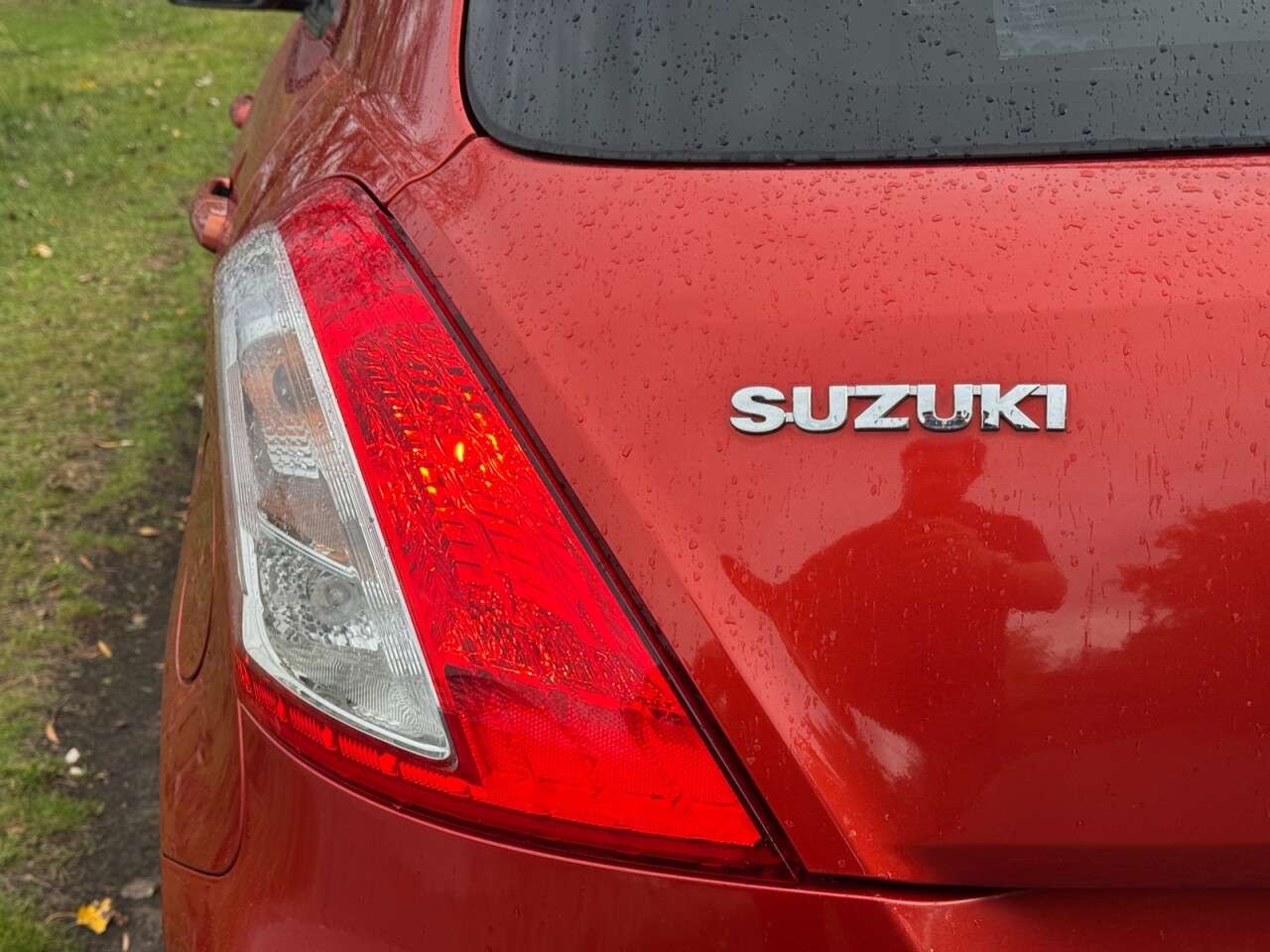 2012 SUZUKI SWIFT 2012 SUZUKI SWIFT