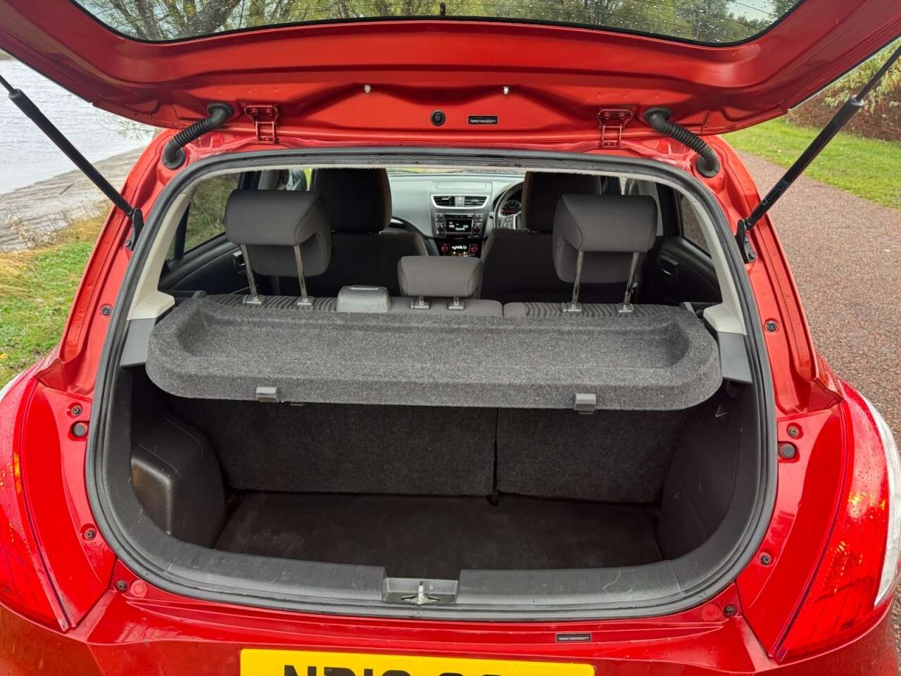 2012 SUZUKI SWIFT 2012 SUZUKI SWIFT