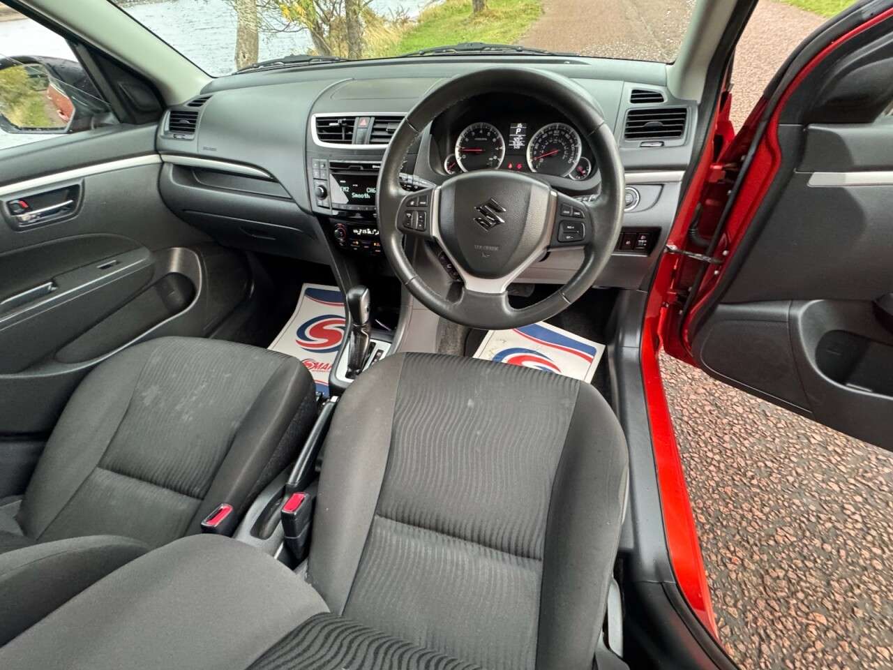 2012 SUZUKI SWIFT 2012 SUZUKI SWIFT