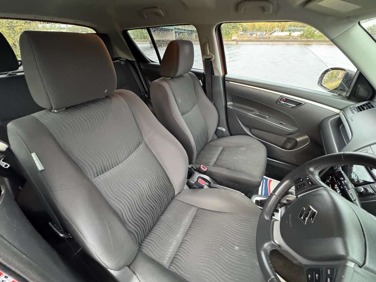 2012 SUZUKI SWIFT 2012 SUZUKI SWIFT