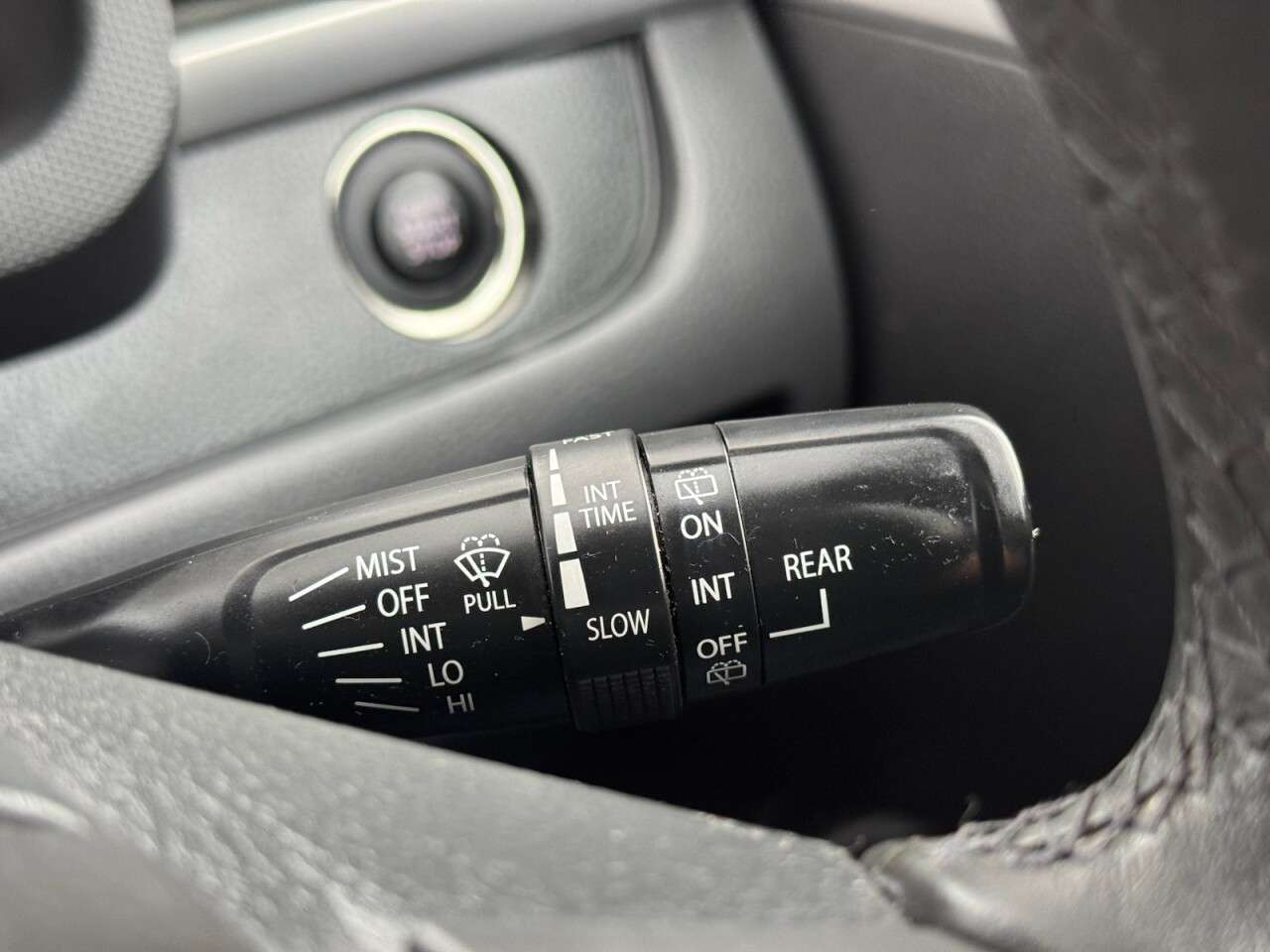 2012 SUZUKI SWIFT 2012 SUZUKI SWIFT