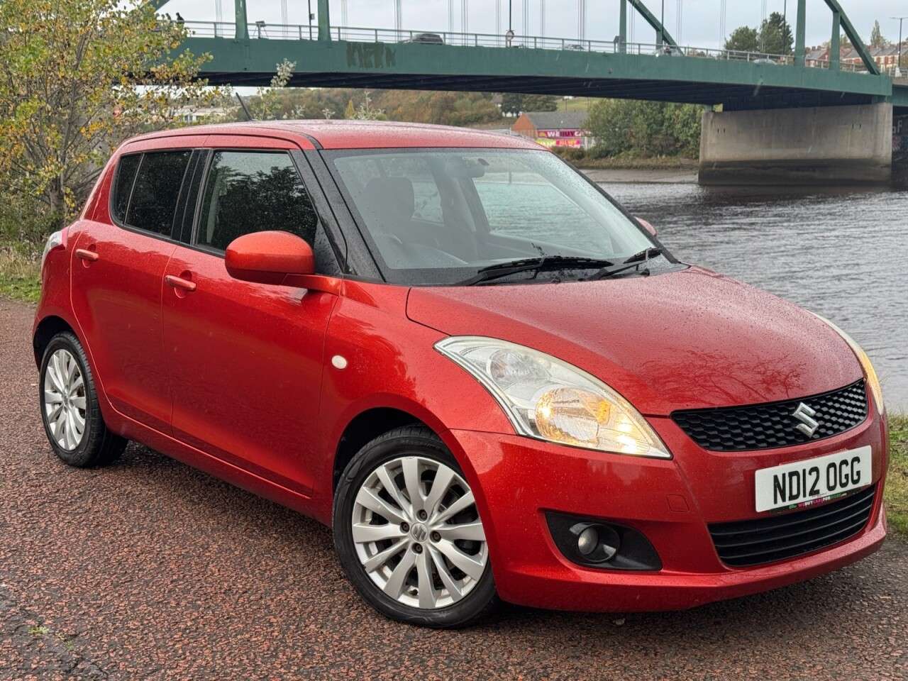 A 2012 SUZUKI SWIFT 1.2 SZ4 Hatchback 5dr Petrol Auto Euro 5 (94 ps) ***KEYLESS START*** A 2012 SUZUKI SWIFT 1.2 SZ4 Hatchback 5dr Petrol Auto Euro 5 (94 ps) ***KEYLESS START***
