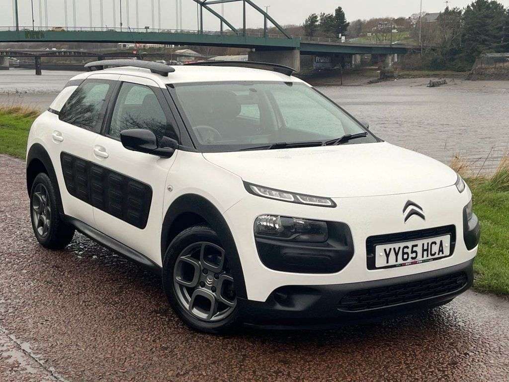 A 2015 CITROEN C4 CACTUS 1.6 BlueHDi Feel Hatchback 5dr Diesel Manual Euro 6 (s/s) (100 ps) **CHEAP A 2015 CITROEN C4 CACTUS 1.6 BlueHDi Feel Hatchback 5dr Diesel Manual Euro 6 (s/s) (100 ps) **CHEAP