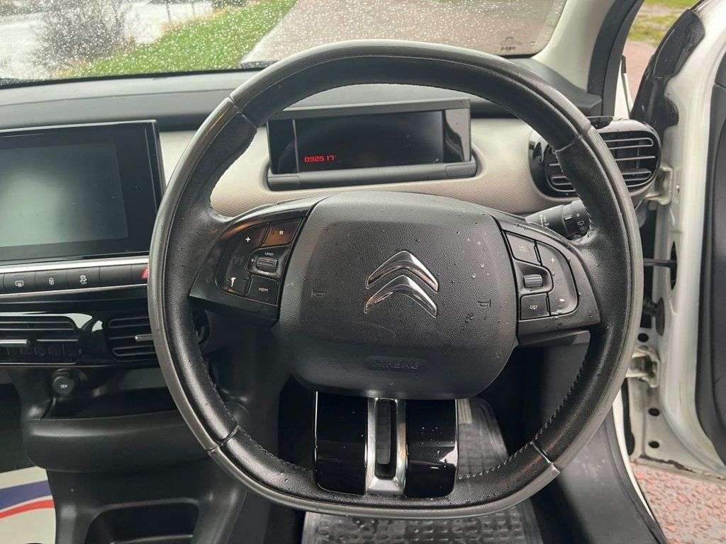 2015 CITROEN C4 CACTUS 2015 CITROEN C4 CACTUS